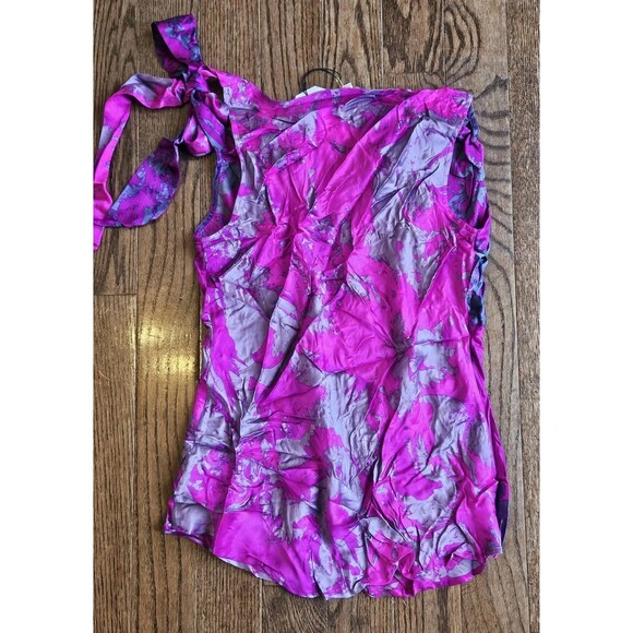 Cabi Tank Fit to Be Tied 100% Silk Cowl Neck Women’s Sleeveless Sz M #102 NEW - Picture 2 of 9